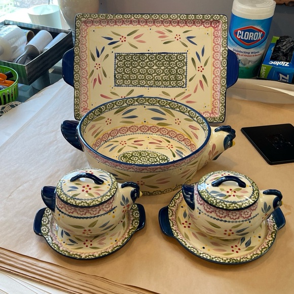 Set Of 4 Confetti Old World Pattern Chicken Ovenware Temp-tations by Tara Soup - Picture 1 of 16